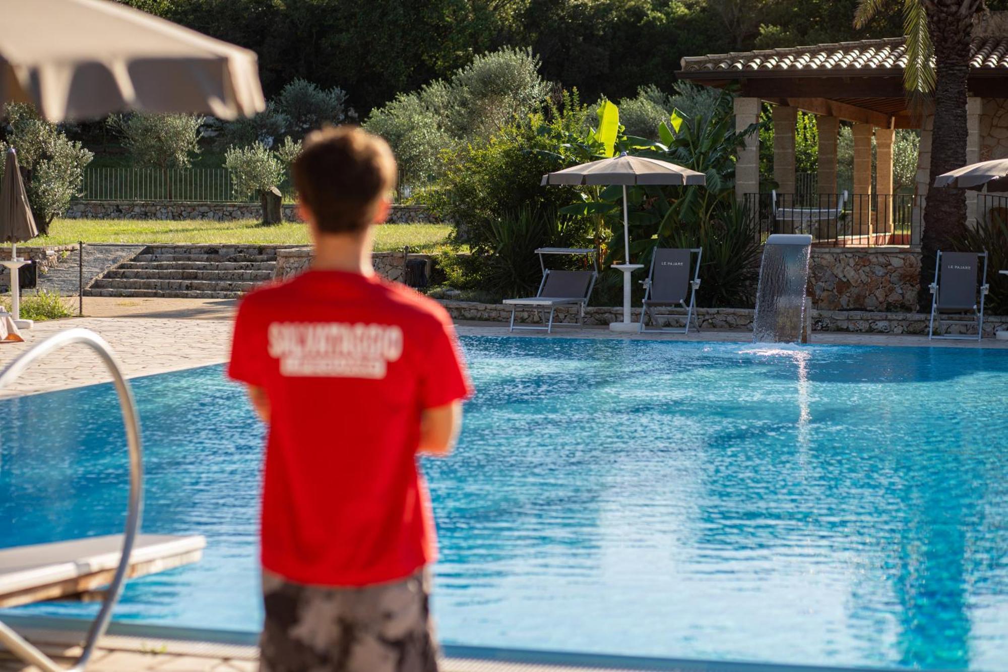 Hotel Masseria Le Pajare Presicce Exterior foto
